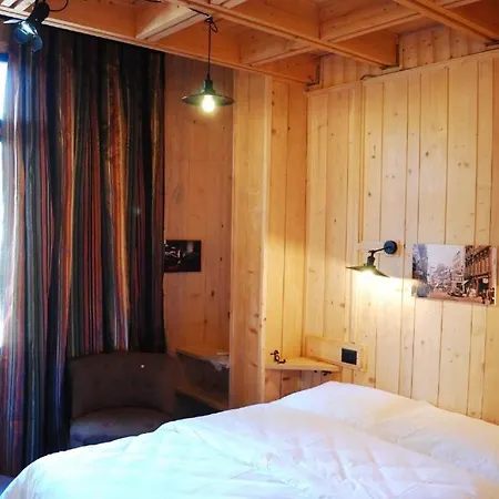 Bed & Breakfast London *